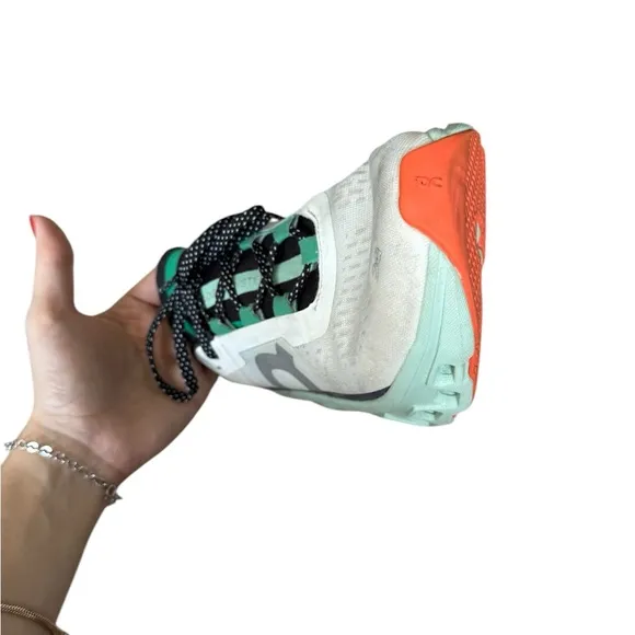 ON CLOUDMONSTER RUNNING SHOES Sneakers Women’s Size 7.5
