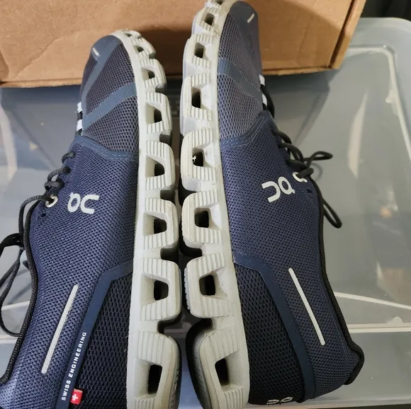 On Running Cloud 5 Shoes