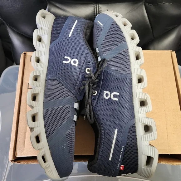 On Running Cloud 5 Shoes