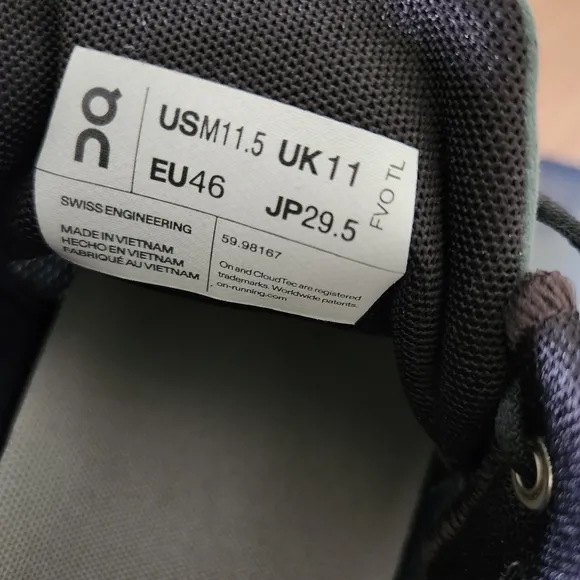 On Running Cloud 5 Shoes