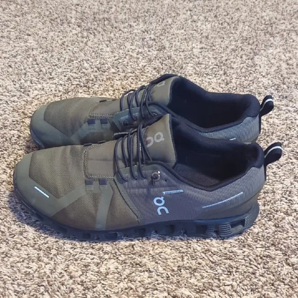 On Running Cloud 6 WP Shoes