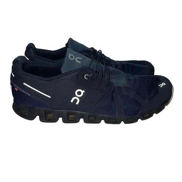 On Running  Man Running Shoes Size 13
