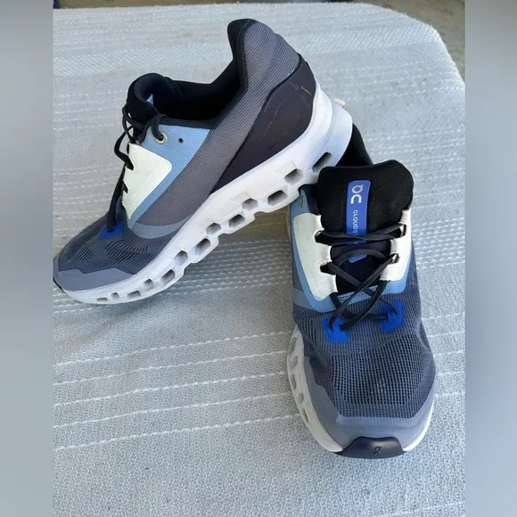 On Running Men's Blue and Gray Running Shoes Size 11