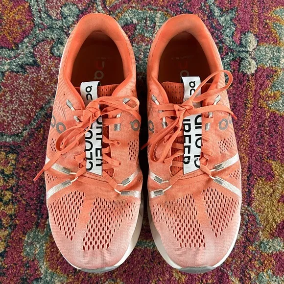 On Running | Men’s orange/white ‘Flame’ Cloudsurfer sneakers orange laces, 11.5