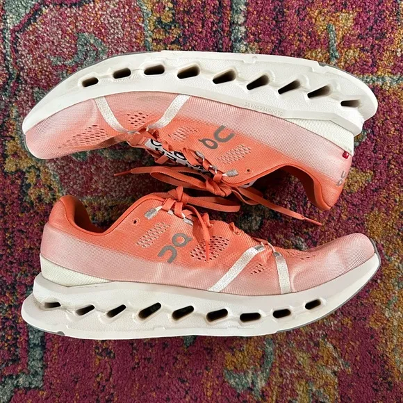 On Running | Men’s orange/white ‘Flame’ Cloudsurfer sneakers orange laces, 11.5