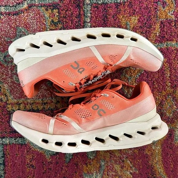 On Running | Men’s orange/white ‘Flame’ Cloudsurfer sneakers orange laces, 11.5