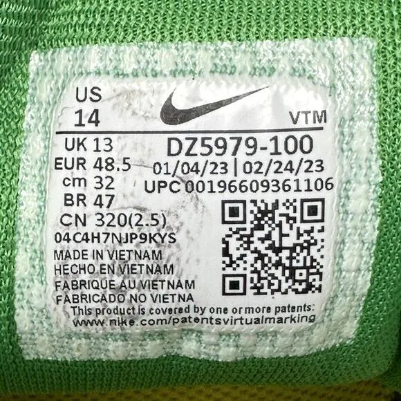 Oregon Ducks Nike Zoom Pegasus 40 Running Shoes Mens Size 14 White DZ5979-100