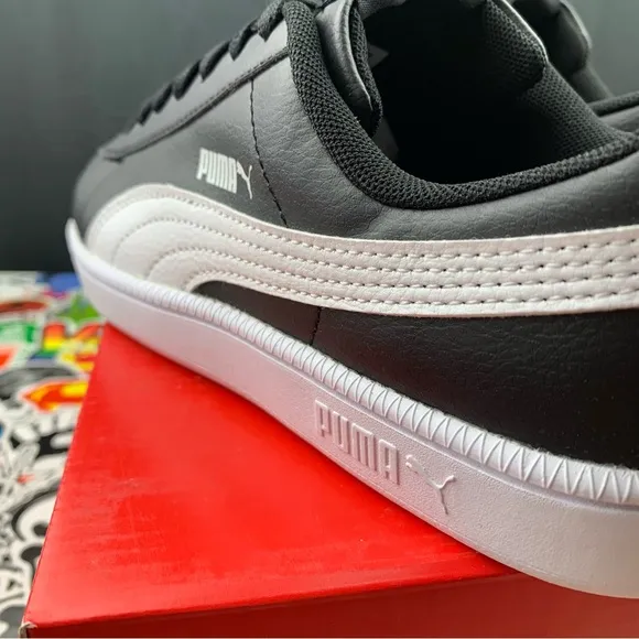 Puma Classic Casual Sneakers Women's Various Sizes