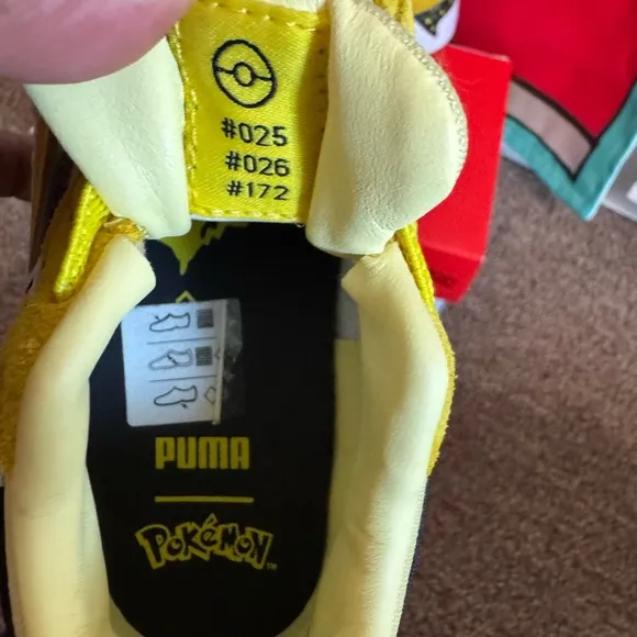 PUMA x POKEMON Sneakers Pikachu Kids Size 9C Shoes Collaboration Unisex 2022