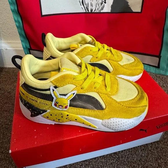 PUMA x POKEMON Sneakers Pikachu Kids Size 9C Shoes Collaboration Unisex 2022