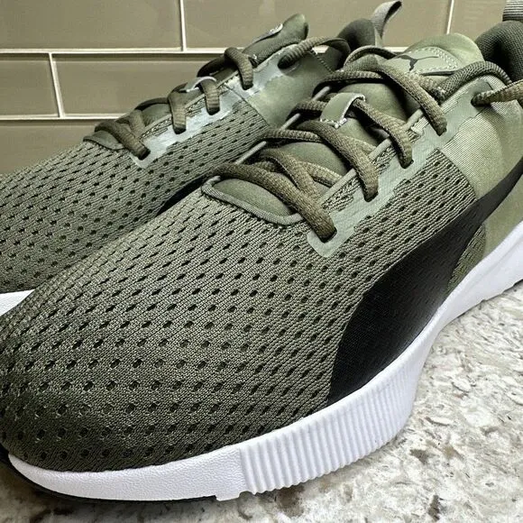 Puma Flyer Runner Green Running Shoes