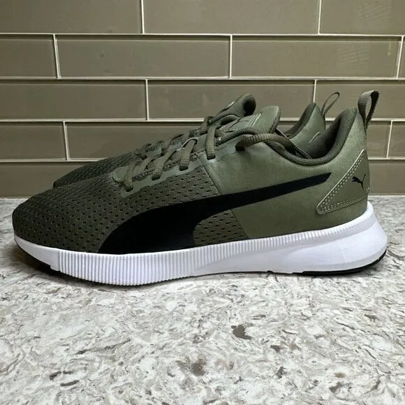 Puma Flyer Runner Green Running Shoes