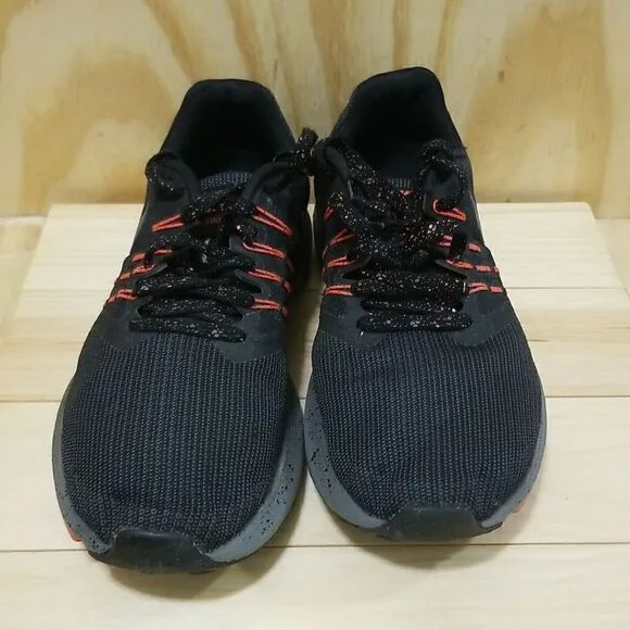 RARE🔥 Nike Run Swift SE Black Coral Red Sz  Men's 9, Wmns  sz 10 Running Shoes