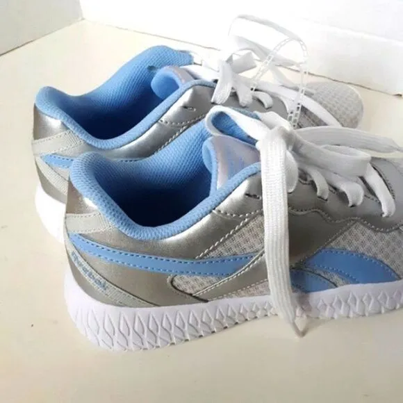 Reebok Big Girl size 5Y Sneaker Shoes
