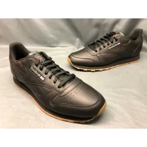 Reebok Men's Classic Leather Casual Sneakers Black Black Gum Size 8 NEW IN BOX!