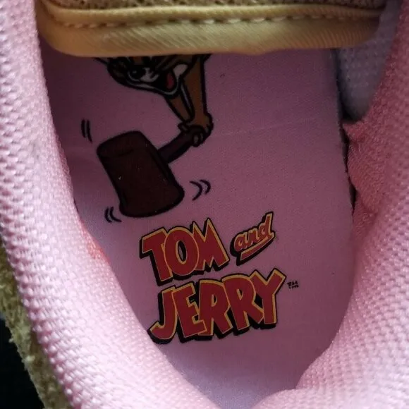 Reebok Youth Tom &amp; Jerry Club C Revenge Low Jerry Shoes Size 5