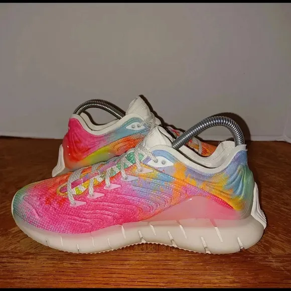 Reebok Zig Kinetica Pride Collection Men Running Shoes TieDye Sz 5.5 (155 Box 19
