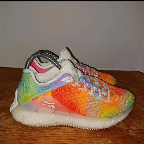 Reebok Zig Kinetica Pride Collection Men Running Shoes TieDye Sz 5.5 (155 Box 19