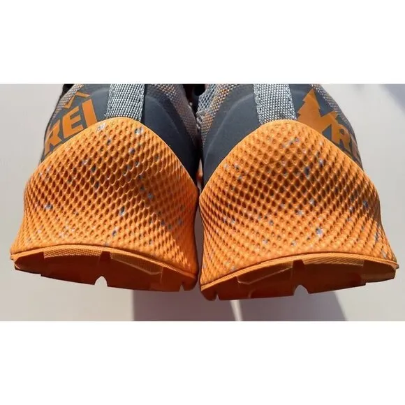 REI CO-OP Swiftland MT 23990 Men’s Sz 9.5 Trail Running Shoes Orange Gray