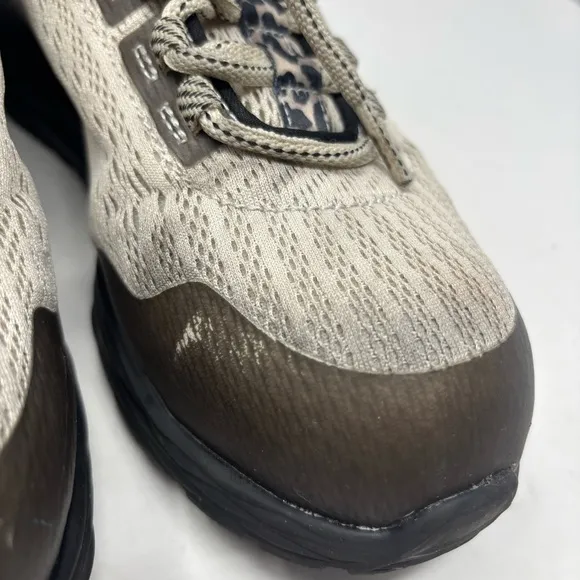Rocky SR Athletix Composite Toe Beige Work Shoes Sneakers Size 8.5 RKK423ZA