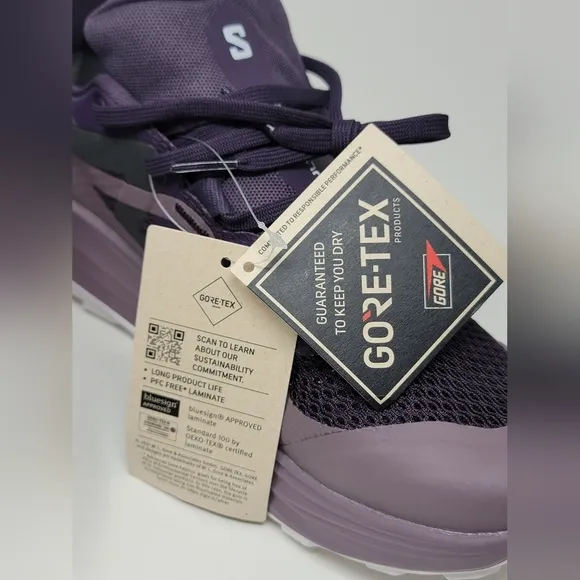 Salomon Ultra Flow Gore-Tex Women's Size 9.5 Sneakers Running Shoes Purple New