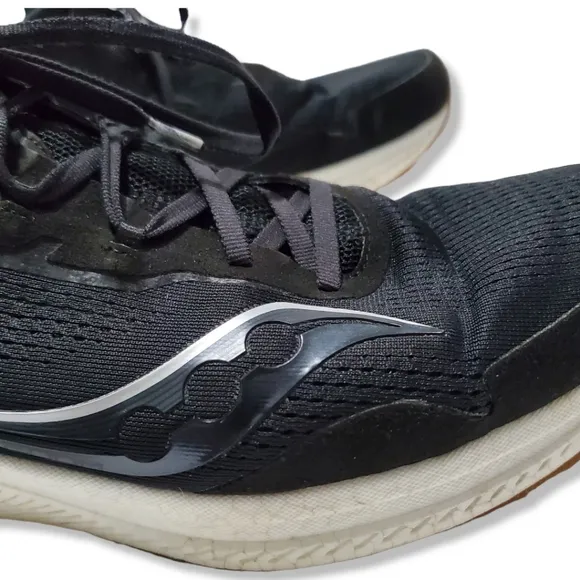 Saucony Freedom 4 Black Athletic Running Sneakers S20617-12
