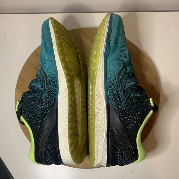 Saucony Freedom ISO 2 Mens Running Shoes Teal Black Size 12.5 Sneakers S20440-37