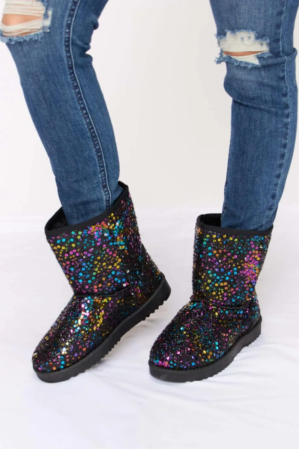 Sequin Thermal Flat Boots – Shine Bright, Stay Warm