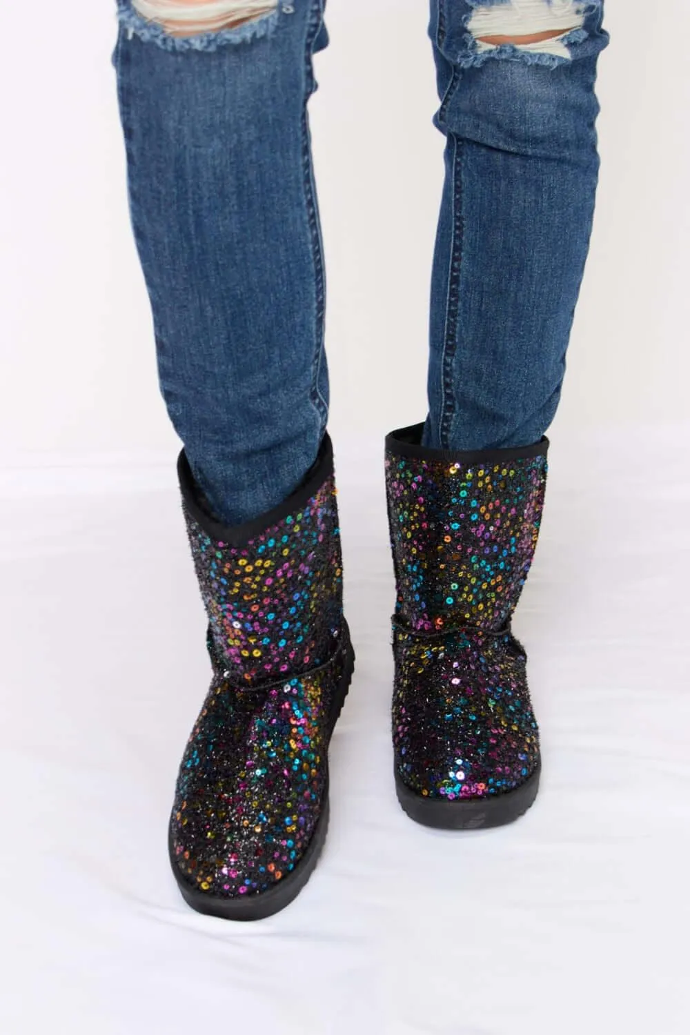 Sequin Thermal Flat Boots – Shine Bright, Stay Warm