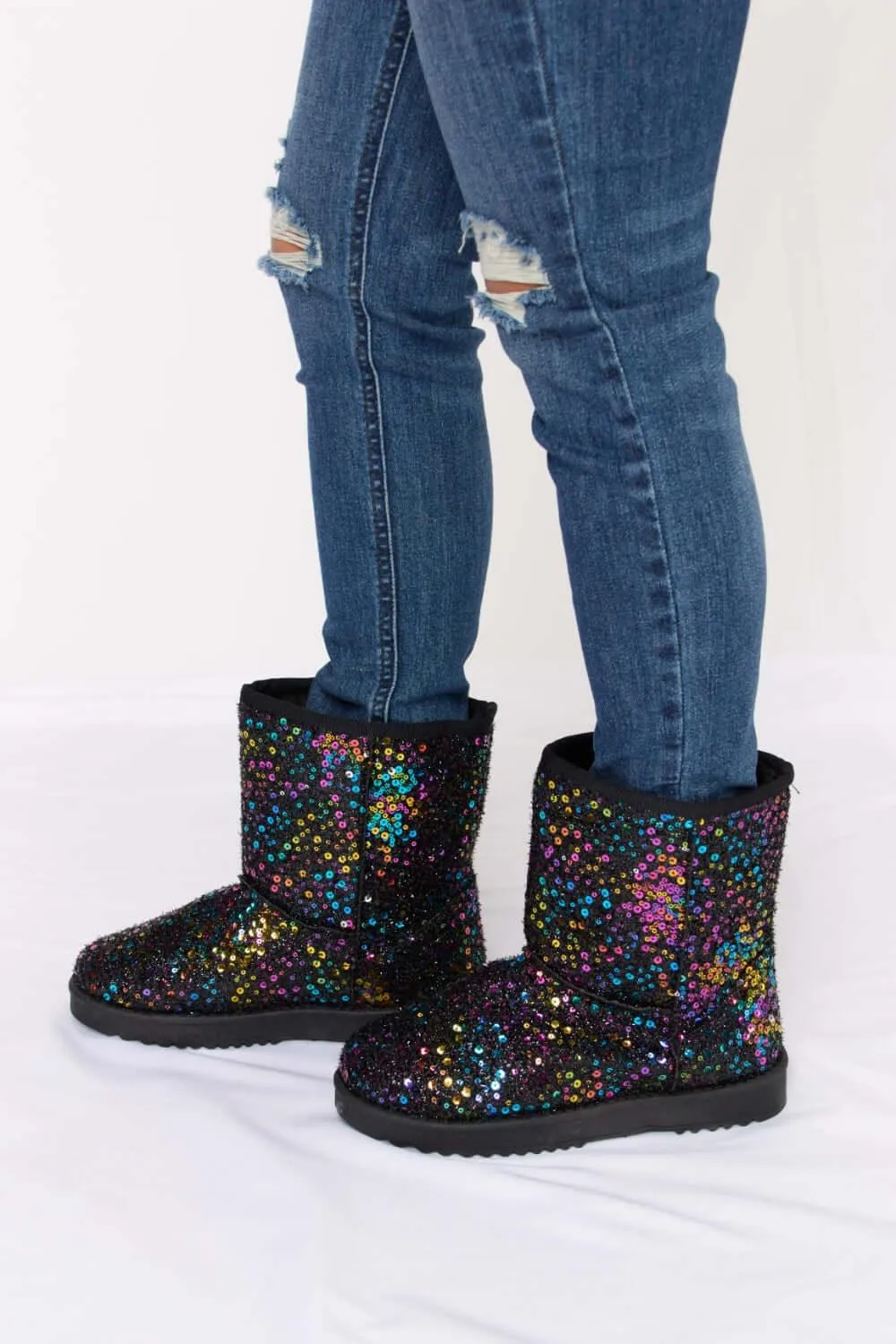 Sequin Thermal Flat Boots – Shine Bright, Stay Warm