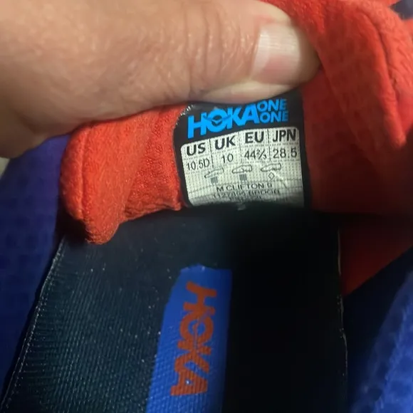 Size 10.5- Hoka One One Bondi 7 Wild Dove