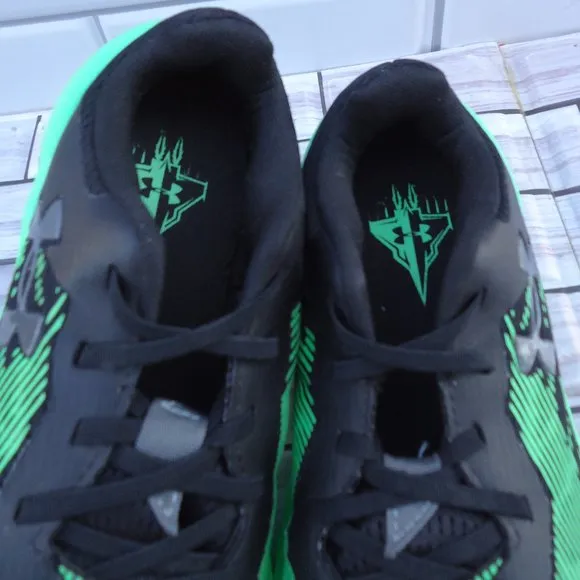 SIZE 1Y. UNDER ARMOUR Kids' Pre School-Scramjet 3 sneaker running shoes.