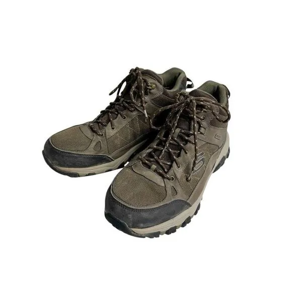Skechers brown lace up waterproof ankle hiking boots size 9.5 wide width