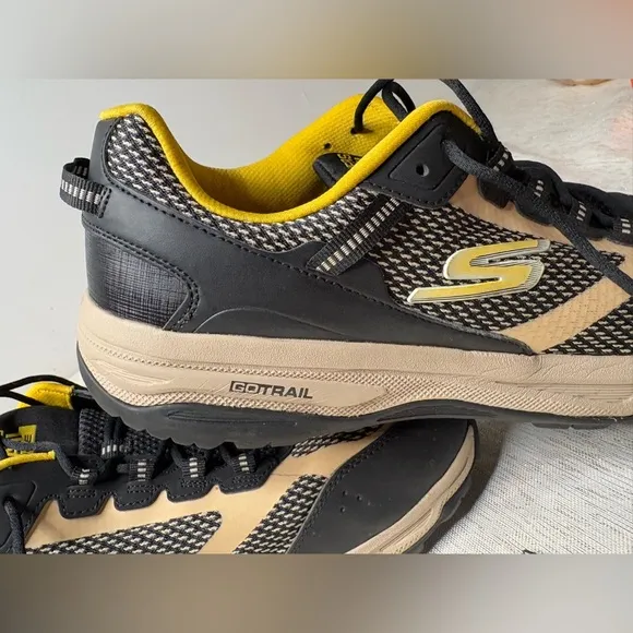 Skechers Go Run Trali Altitude Sports Shoes Black/Yellow size 13