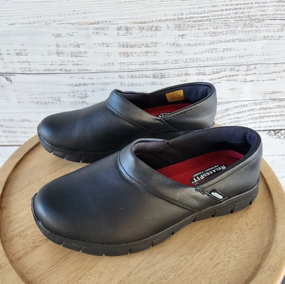 Skechers slip resistant women's black work clogs shoes size 9.5