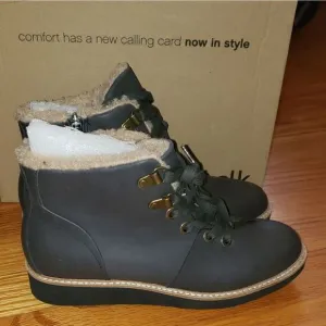 Software Wilcox charcoal leather hiking boots