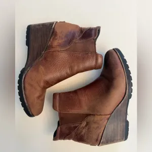 Sorel After Hours Chelsea Leather Waterproof Womens Bootie Boots, Size 11