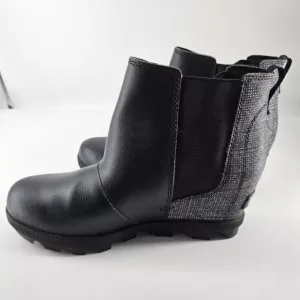Sorel Boots Youth 3 Joan of Arctic Wedge II Chelsea Black Leather Waterproof