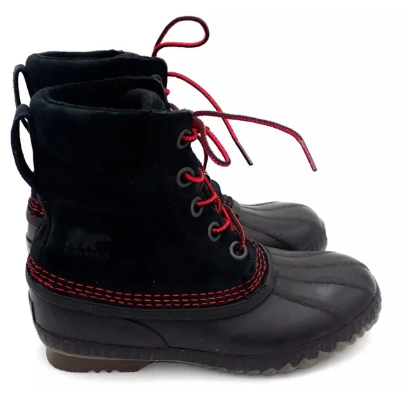 Sorel Boots Youth Cheyanne II Black Mountain Red NY2673-011 US Size 4Y Wns 5.5-6