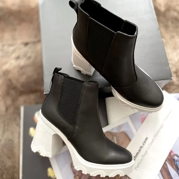 Sorel Brex Heel Chelsea Bootie