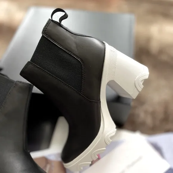 Sorel Brex Heel Chelsea Bootie