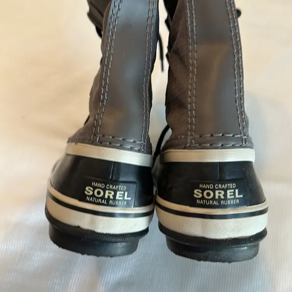 Sorel Carnival Boot Womens  Gray Winter Waterproof Size 7 US