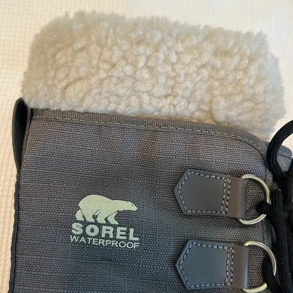 Sorel Carnival Boot Womens  Gray Winter Waterproof Size 7 US