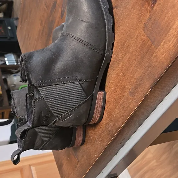 Sorel Emelie Water Proof Boots Womens Size 7 EUC