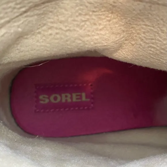 Sorel Girls Winter Boots Size 6 Green Pink Leather Waterproof Faux Fur Tall