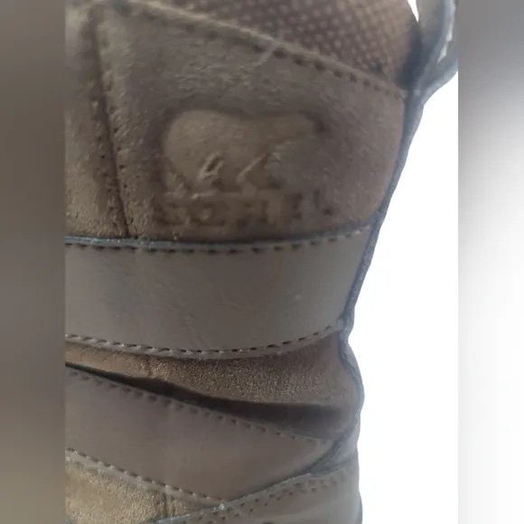 Sorel Goretex size 5 Women's waterproof boots.