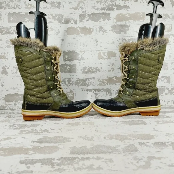 Sorel Green Black Duck Lace Up Faux Fur Winter Boots H781