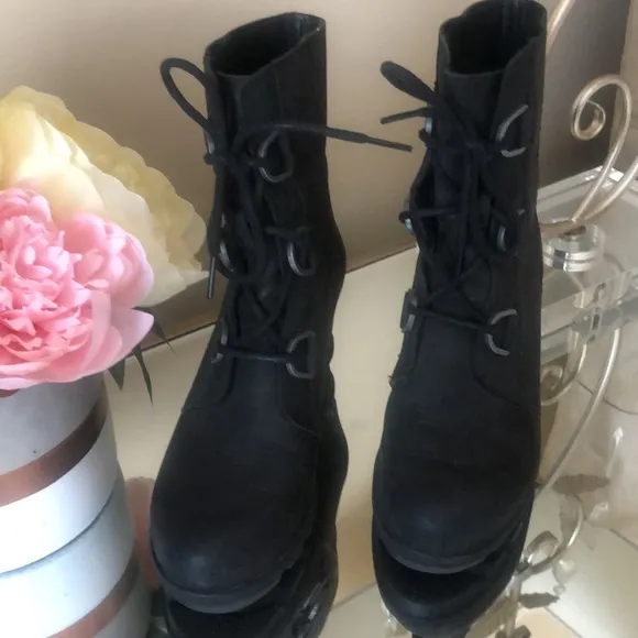 Sorel Joann of Arctic ll Waterproof Wedge Boots