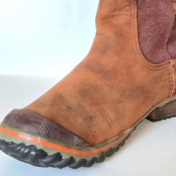 Sorel Slimshortine Brown Aztec Print Leather Winter Waterproof Boots size 6