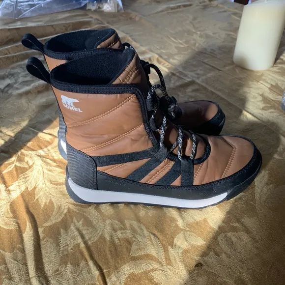 Sorel Whitney II Short Lace Waterproof Insulated Winter Brown Kids Boots Sz 4